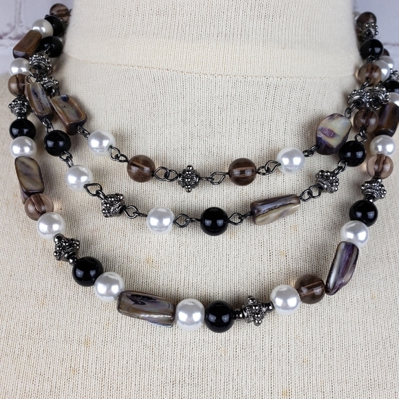 Laila Rowe Multi Strand Shell Glass Pearl Beaded Necklace Adjustable Silver Tone - Picture 5 of 10